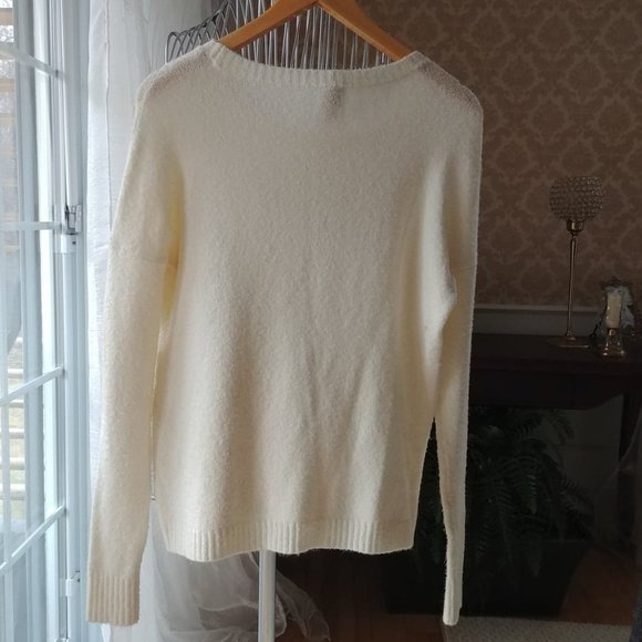 Chandail - Picture 4 of 4